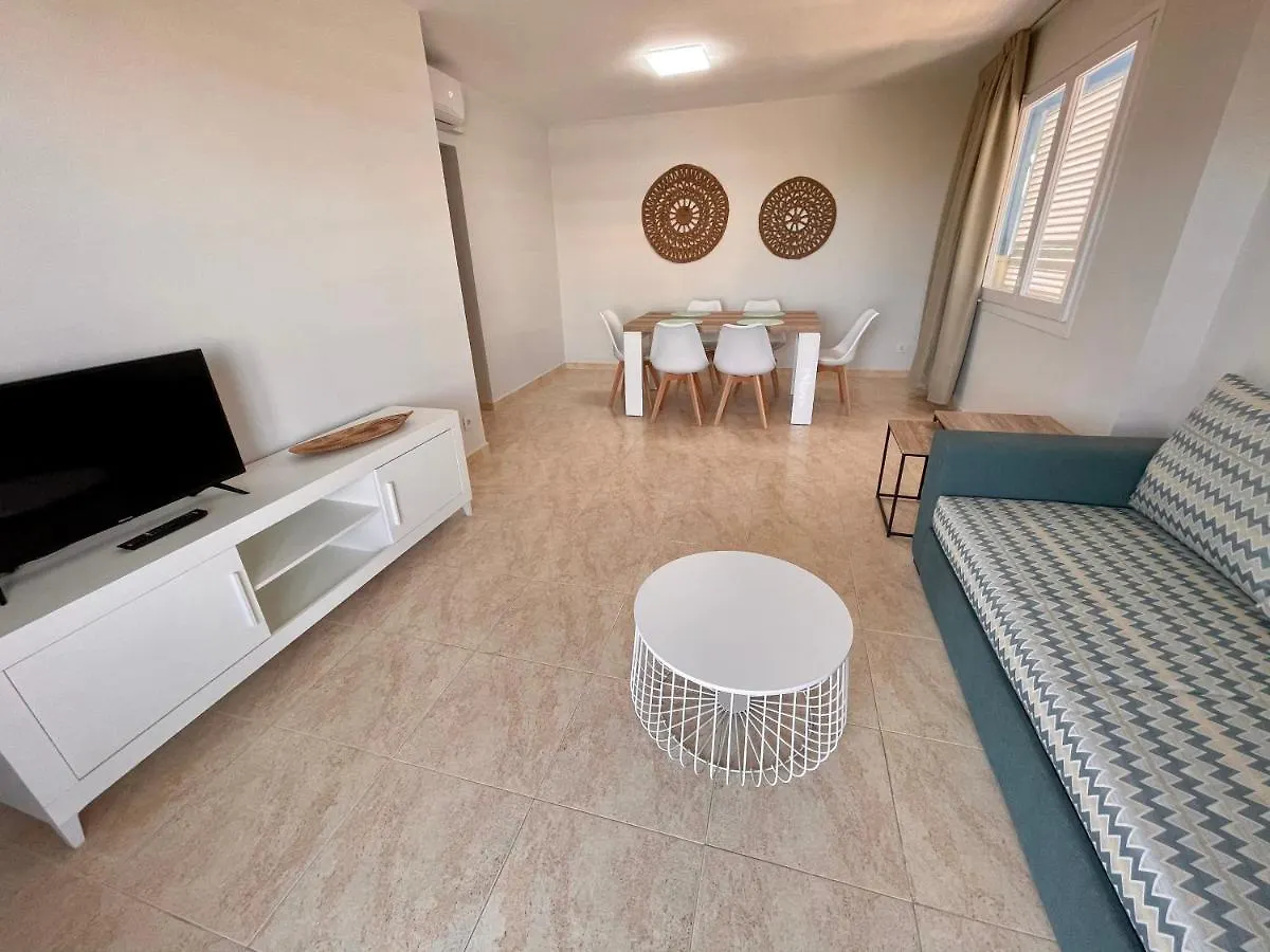 Appartement California 1 & 2, Family Only, By Hoteles California Salou